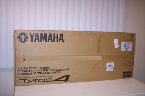 Tengo Yamaha Tyros 4 Workstation para la vent - Imagen 1