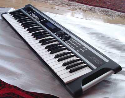 vendo sintetizador korg x50 nuevo en caja  VE - Imagen 2